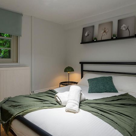Ferienwohnung Gorgeous 2Bed House In New Road London Exterior foto