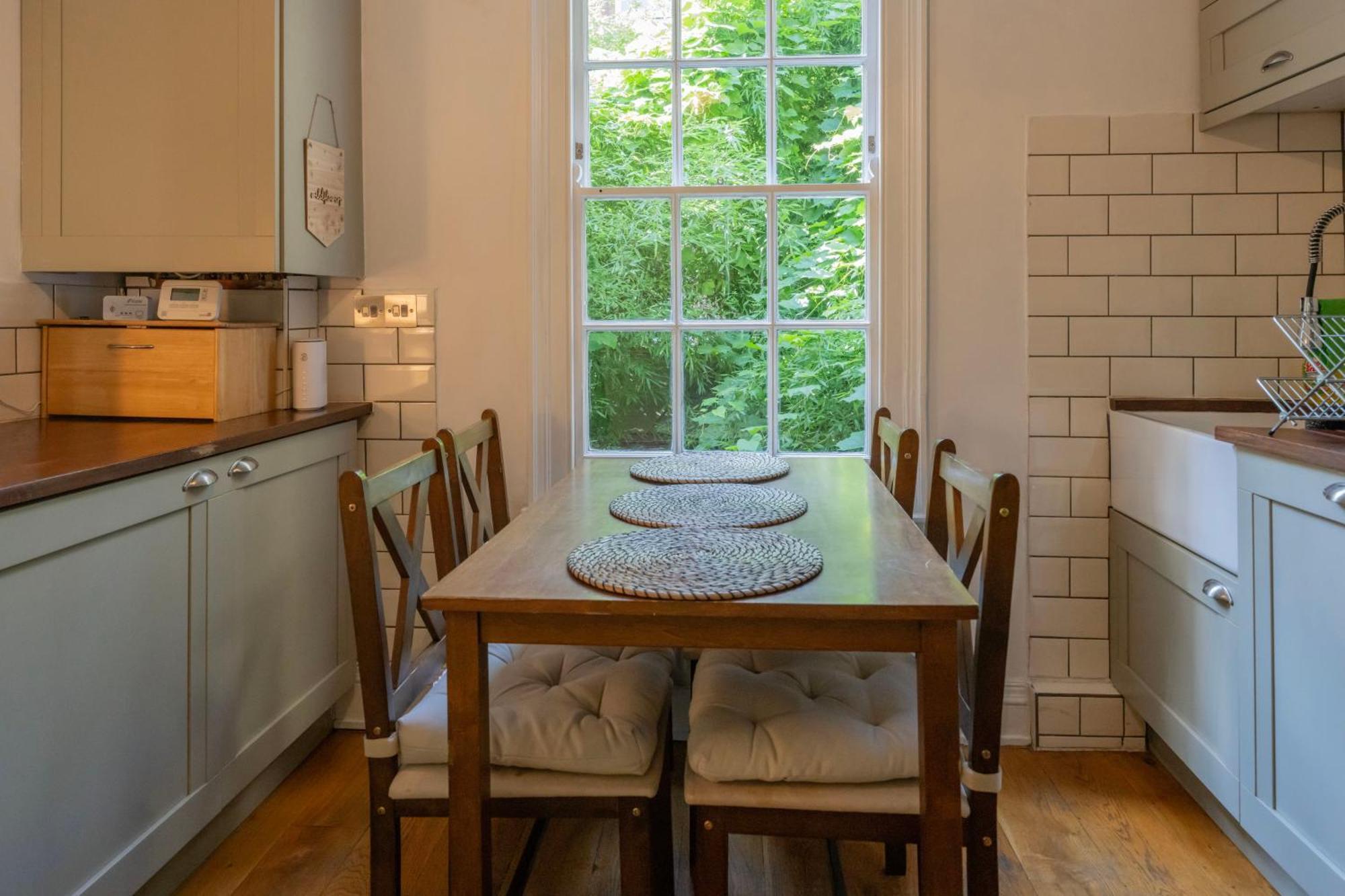 Ferienwohnung Gorgeous 2Bed House In New Road London Exterior foto